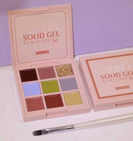 Paleta de esmaltes Semi permanentes en Gel Cono de Pino Vikeesy